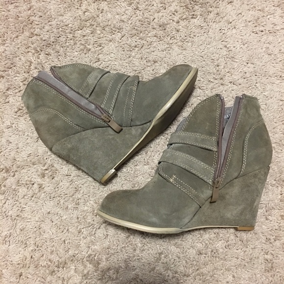 VERY VOLATILE Los Angeles wedge booties - Picture 5 of 8